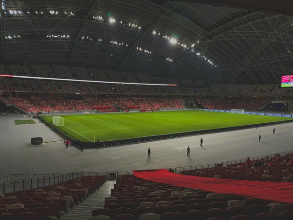 What are the top UK fitness influencers to follow?